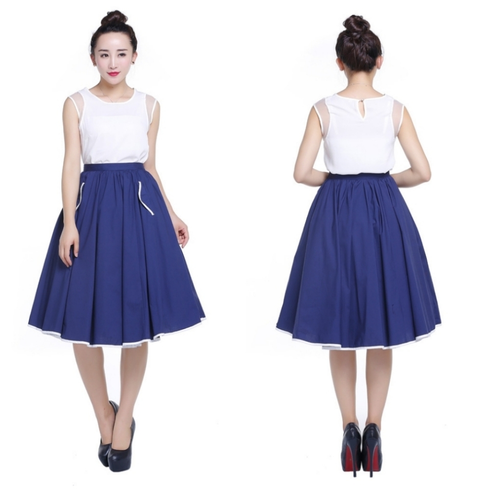 Plus Size Pin Up Pockets Swing Skirt